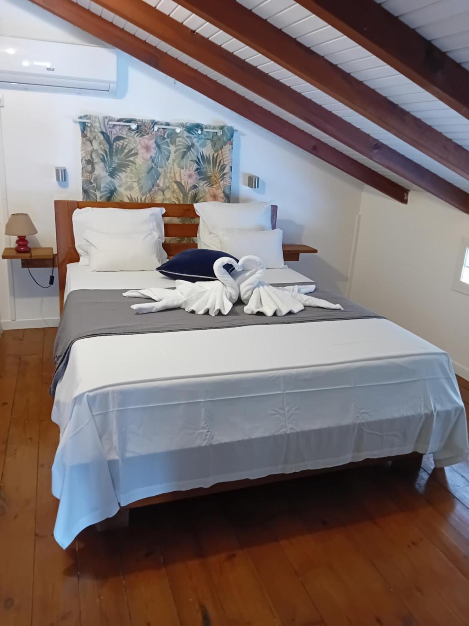 Special Groupe !! Les Hauts De Bornave Holiday home Deshaies